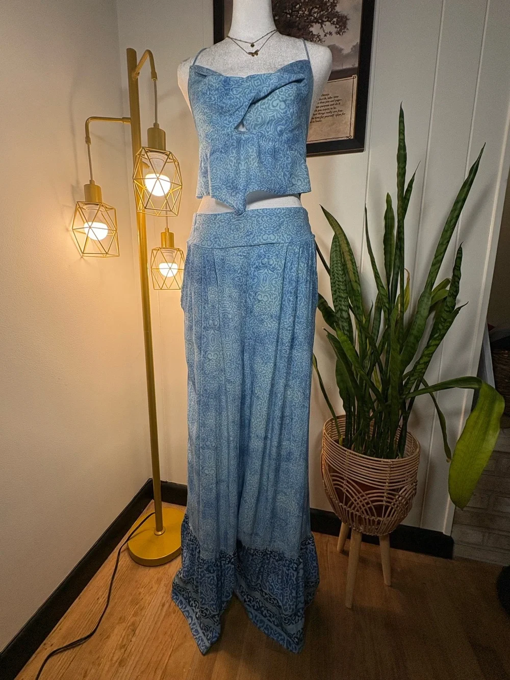 Free People 2 piece top & ruffled wide leg pants M breezy blue🩵 - Picture 3 of 12